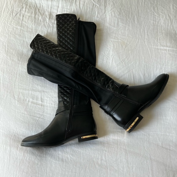Shoe Dazzle Black Quilted Heeled Boots - Picture 6 of 7